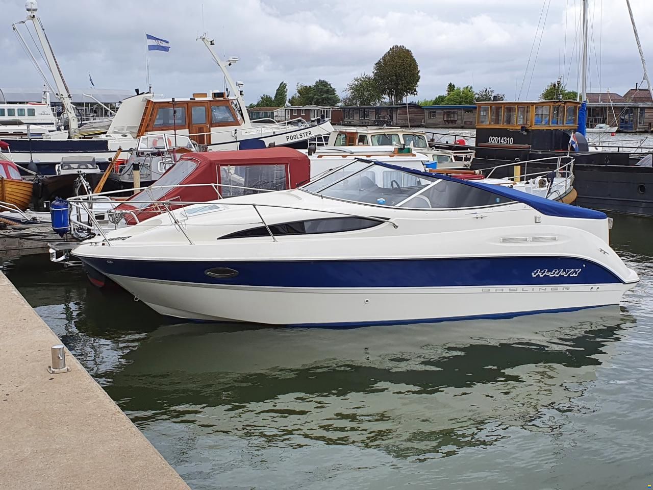 Bayliner 275  BL