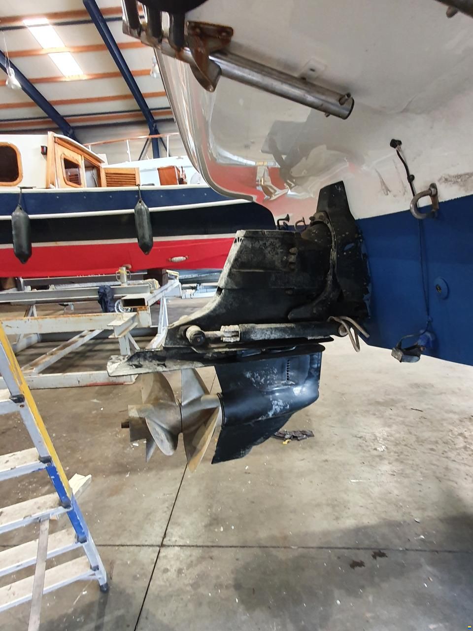 Bayliner 275  BL