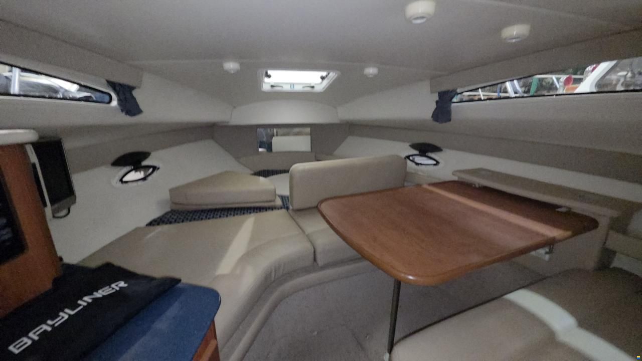 Bayliner 275  BL