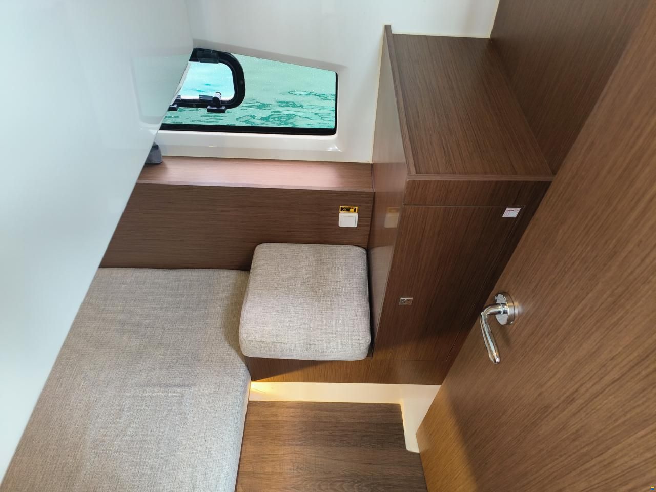 Jeanneau Merry Fisher 1095 Flybridge