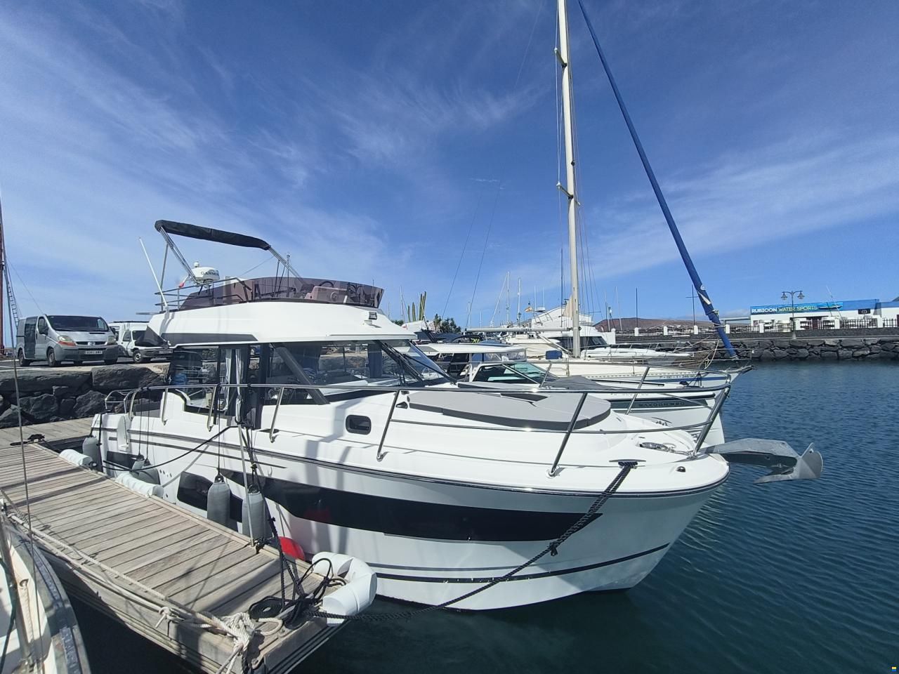 Jeanneau Merry Fisher 1095 Flybridge