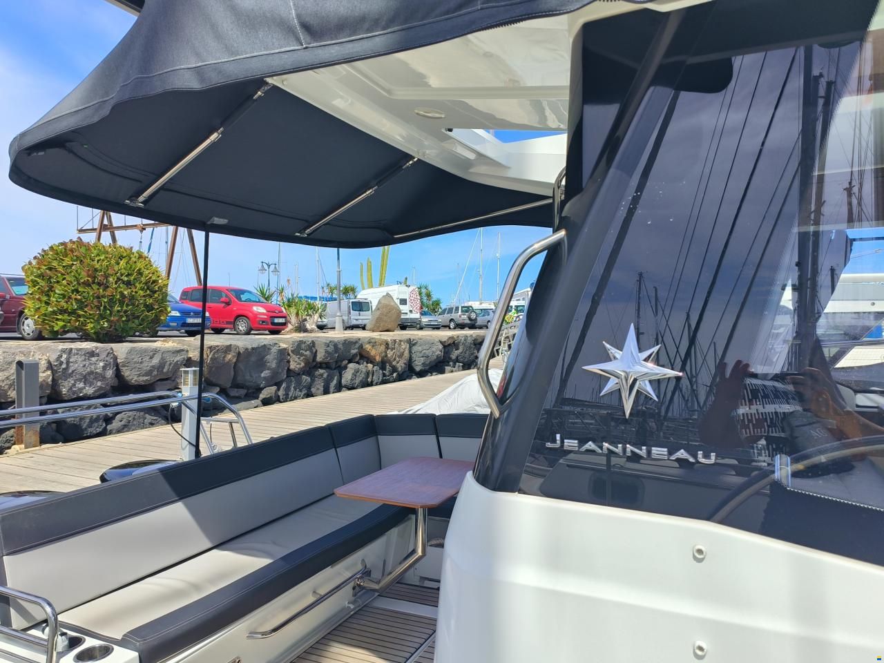 Jeanneau Merry Fisher 1095 Flybridge