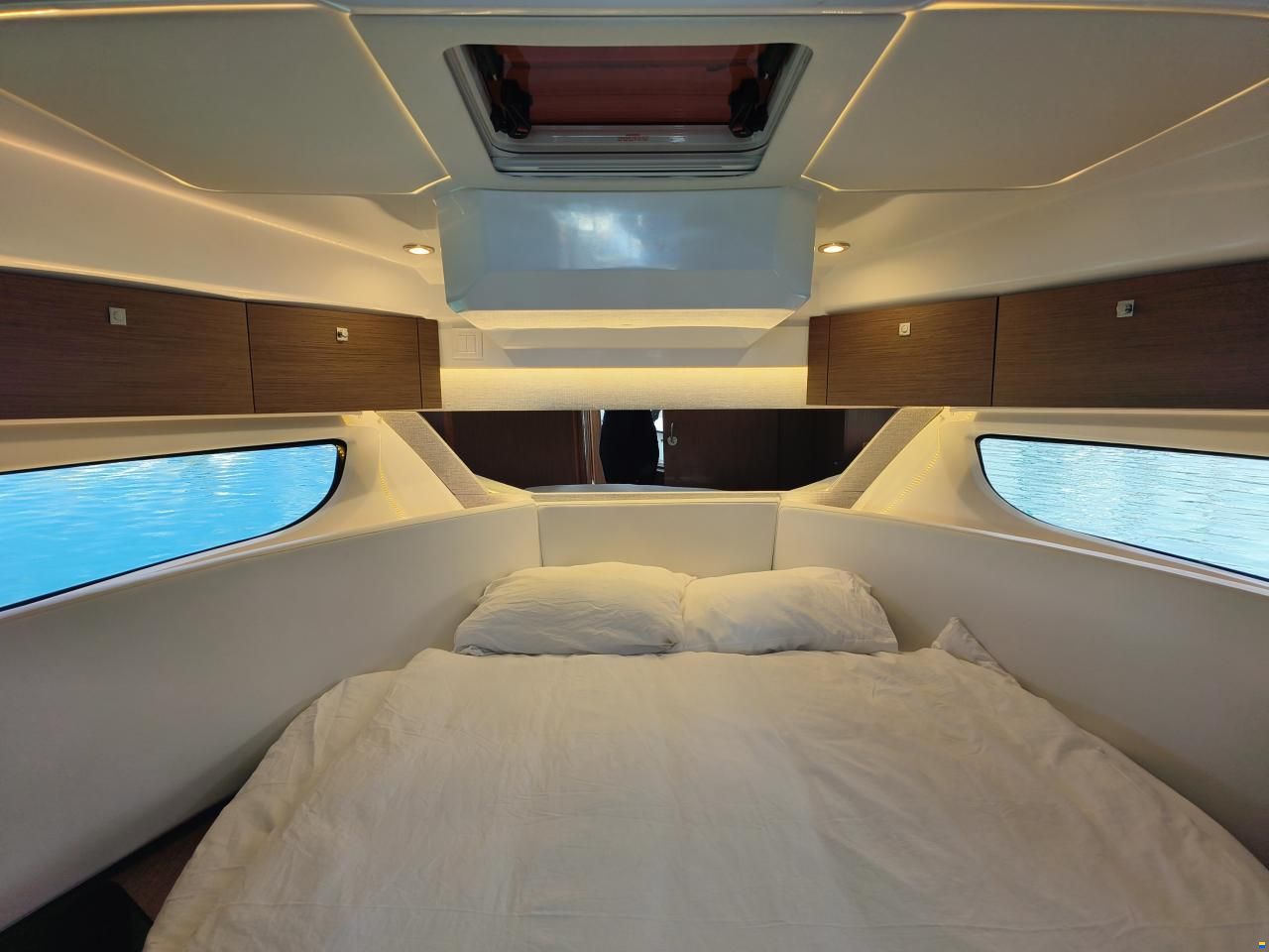 Jeanneau Merry Fisher 1095 Flybridge