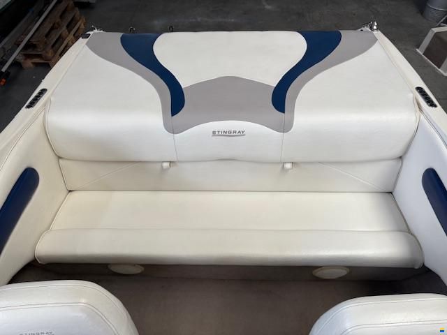 Stingray 180 RX Bowrider, Bj. 2005  Berlin bei Ya