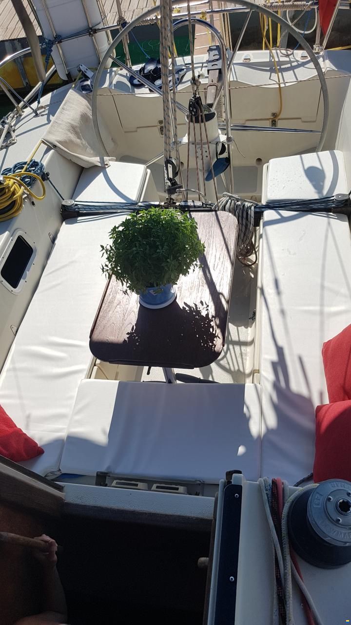 X-Yacht 402