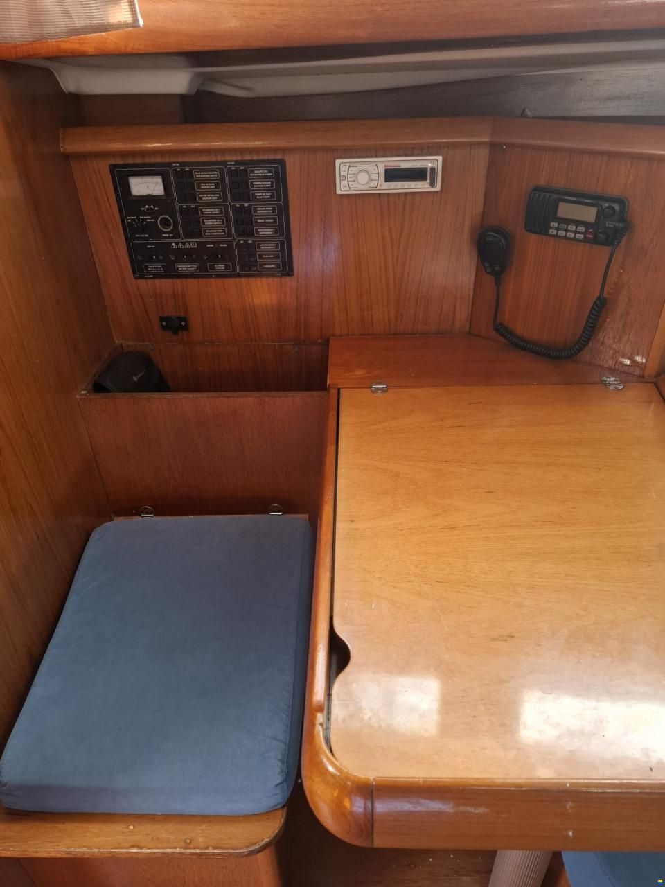 Jeanneau Sun Odyssey 37