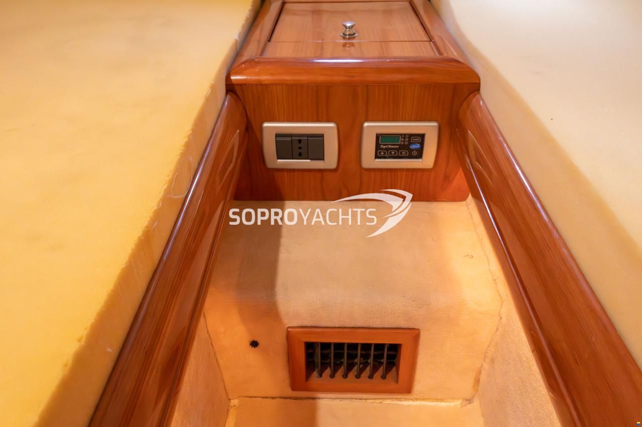 Cranchi Mediterranee 47