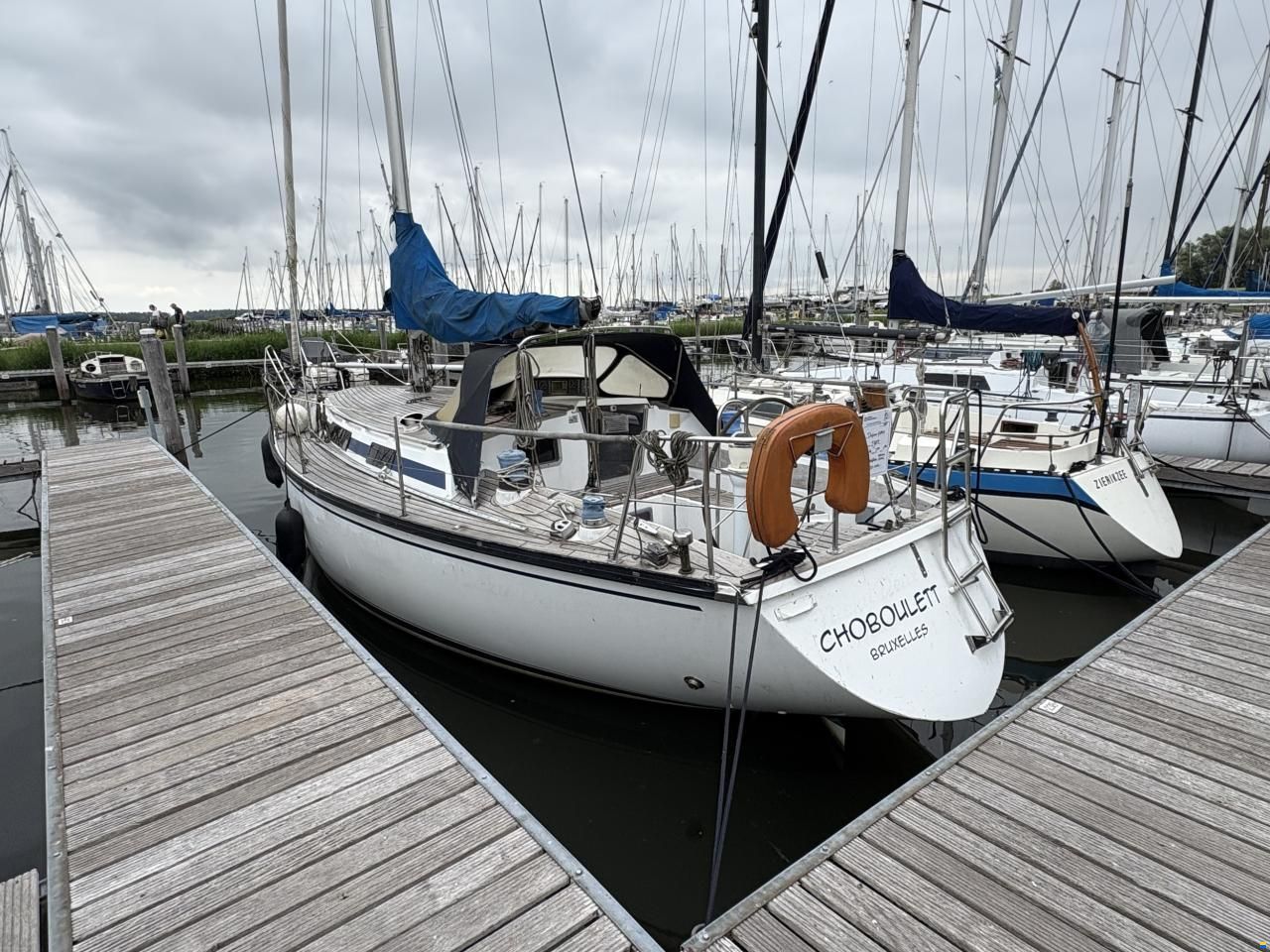 Dufour 4800