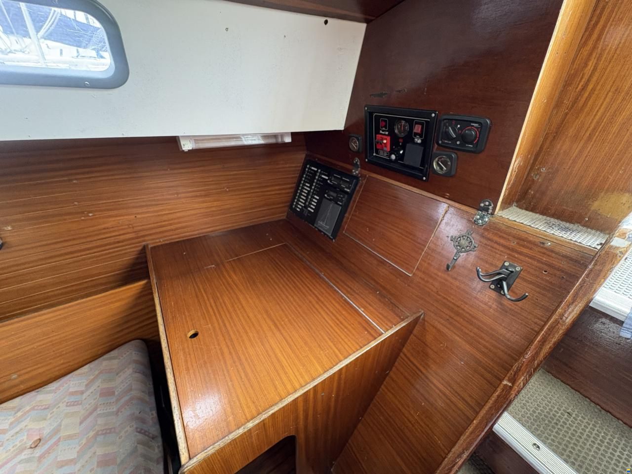Dufour 4800