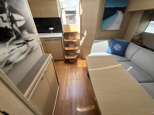 Princess V40