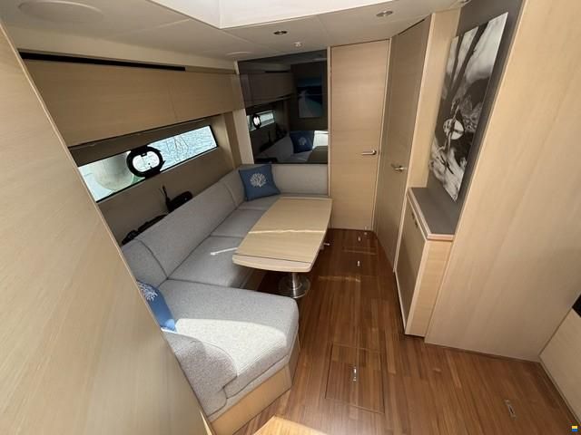 Princess V40