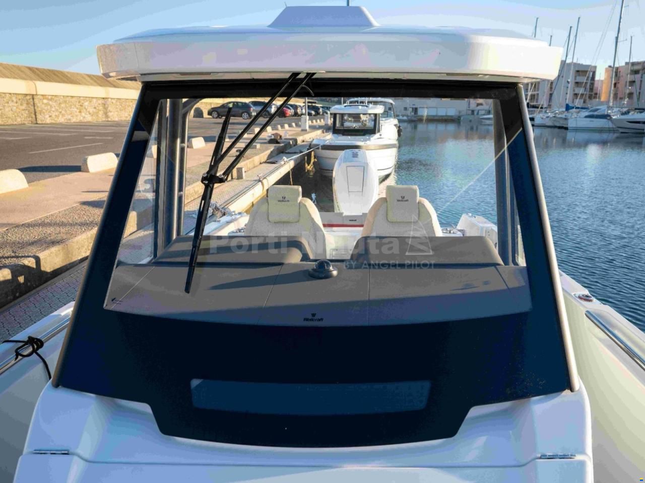 Wellcraft 28 T-Top
