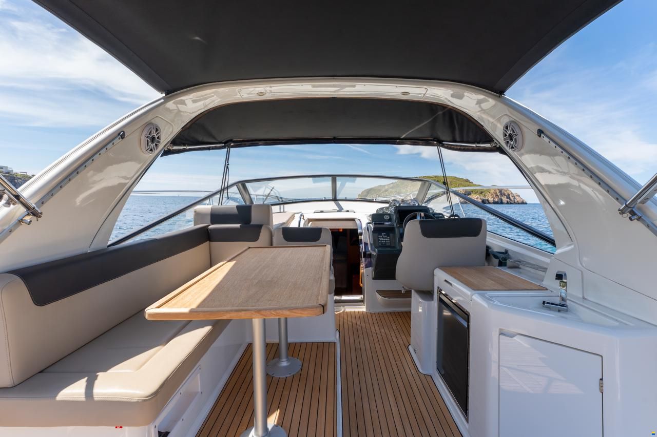 Bavaria S360 Open