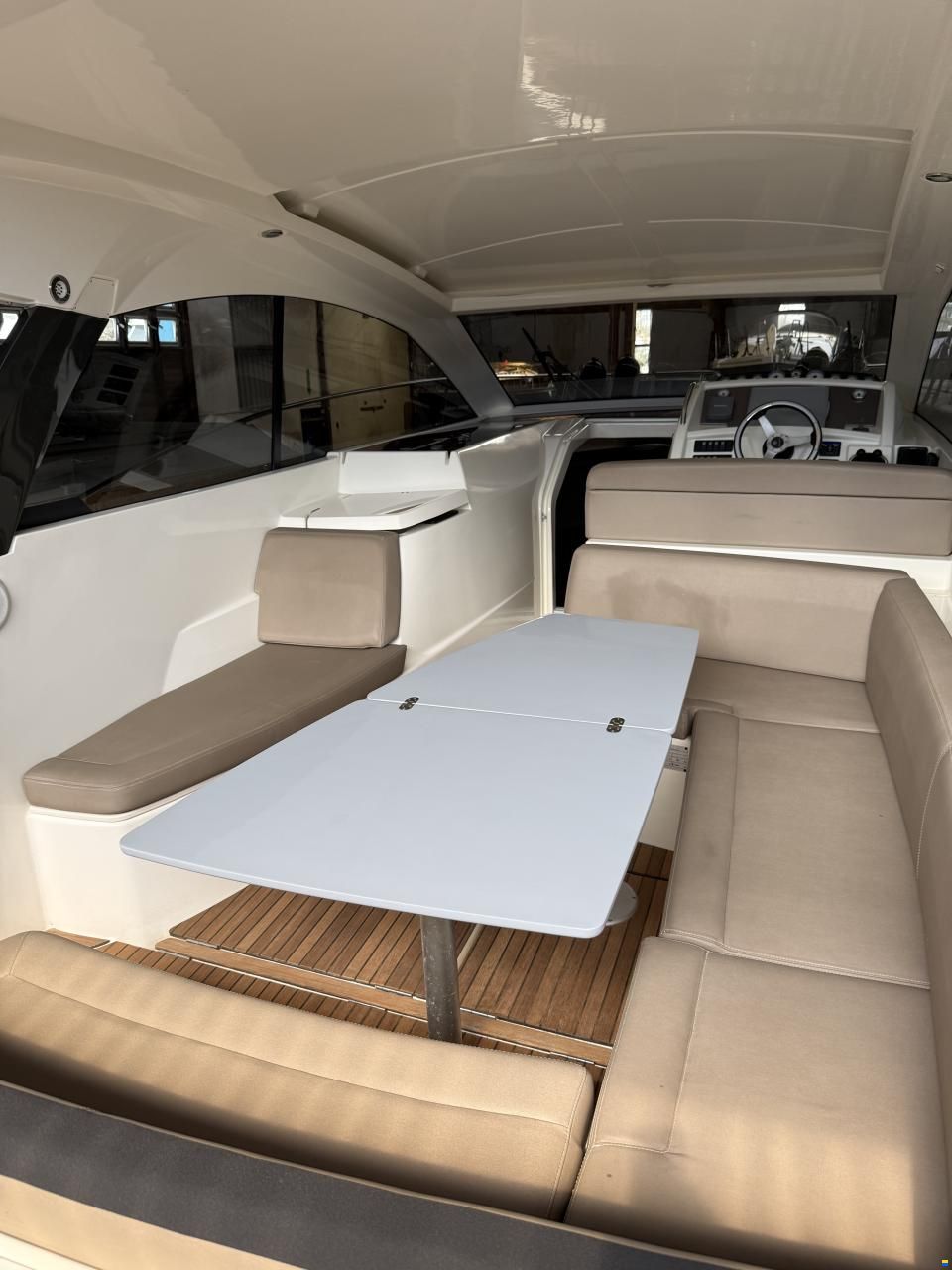Jeanneau Leader 9