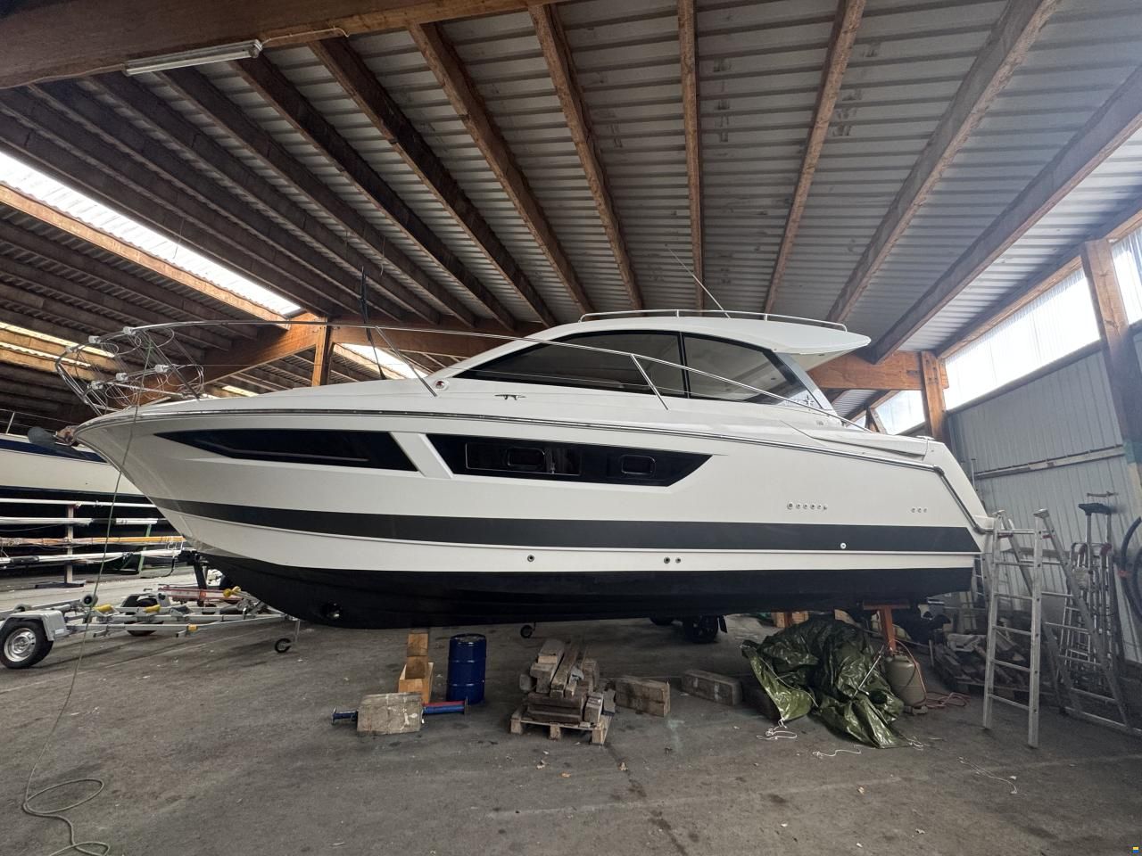 Jeanneau Leader 9