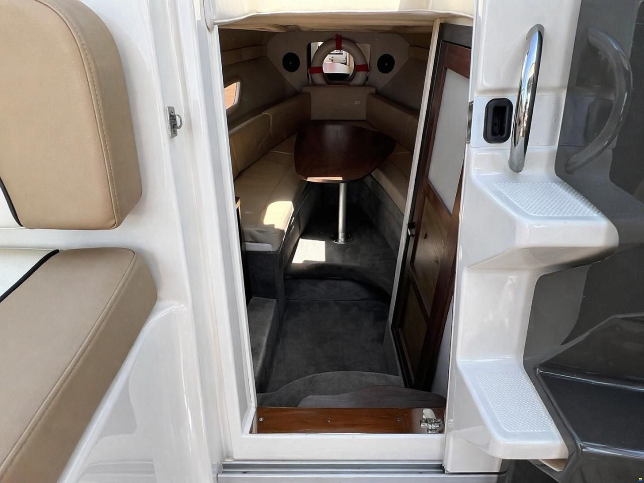 Bayliner Ciera 8 Sport