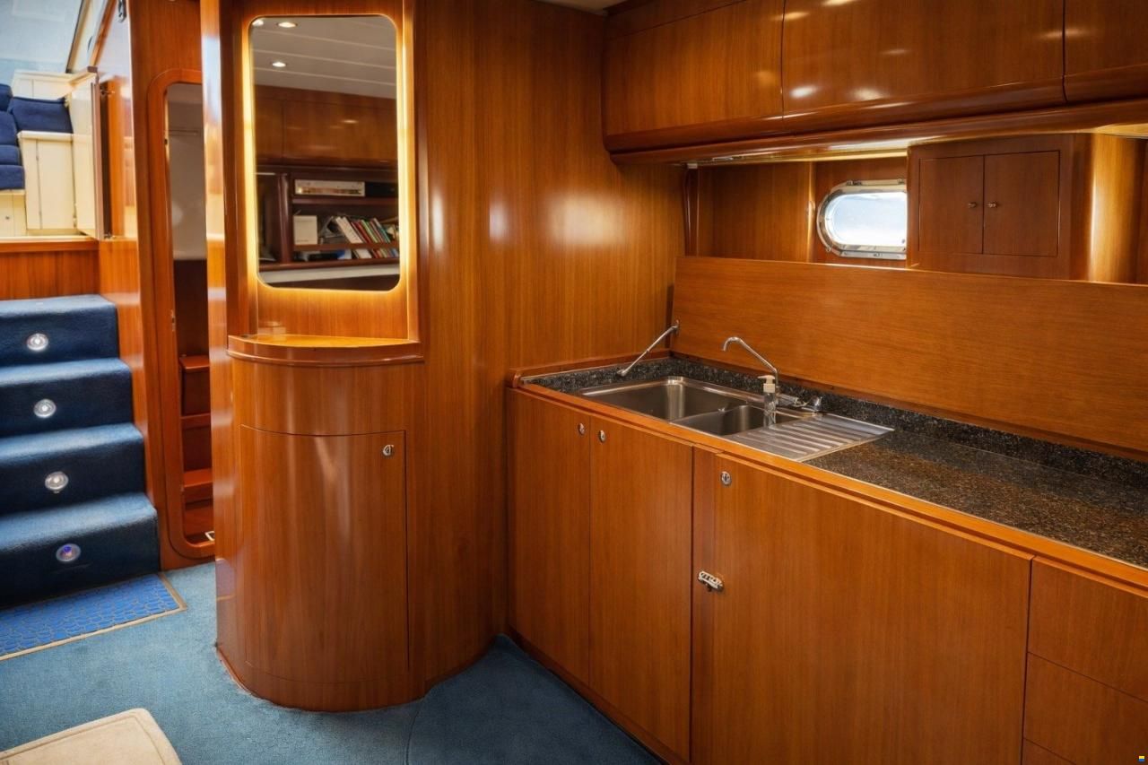 Alfamarine 58