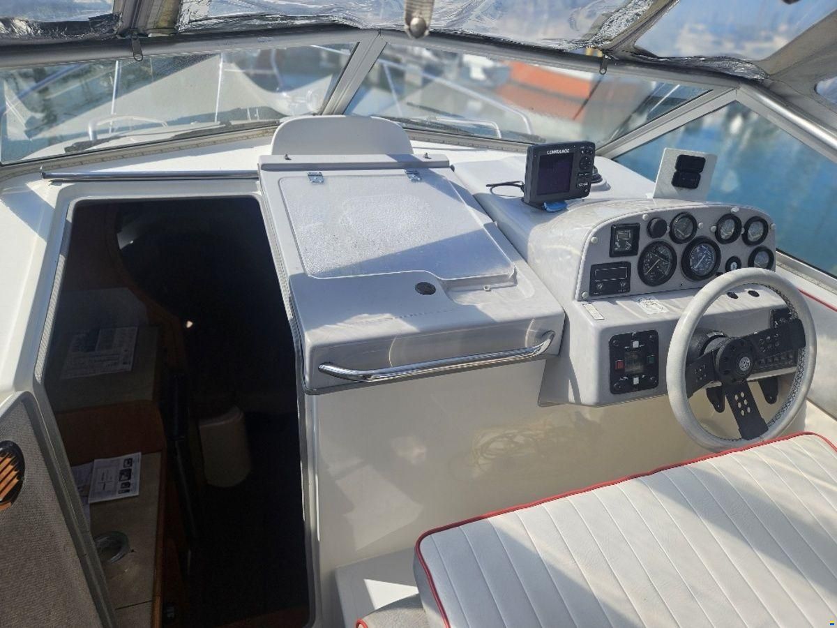 Sealine 220 Senator