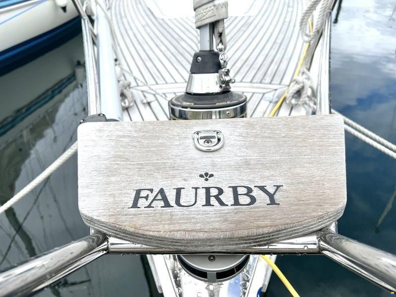 Faurby 325