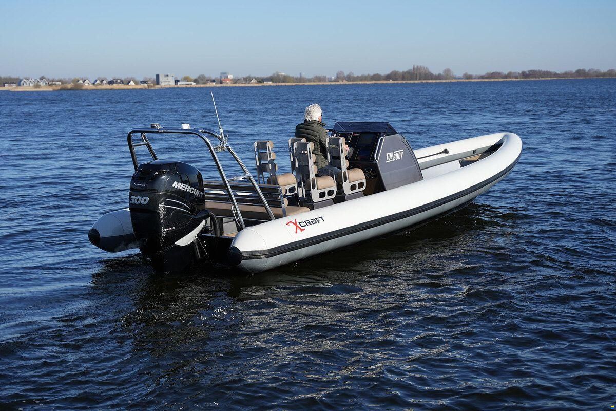 X-Craft R808