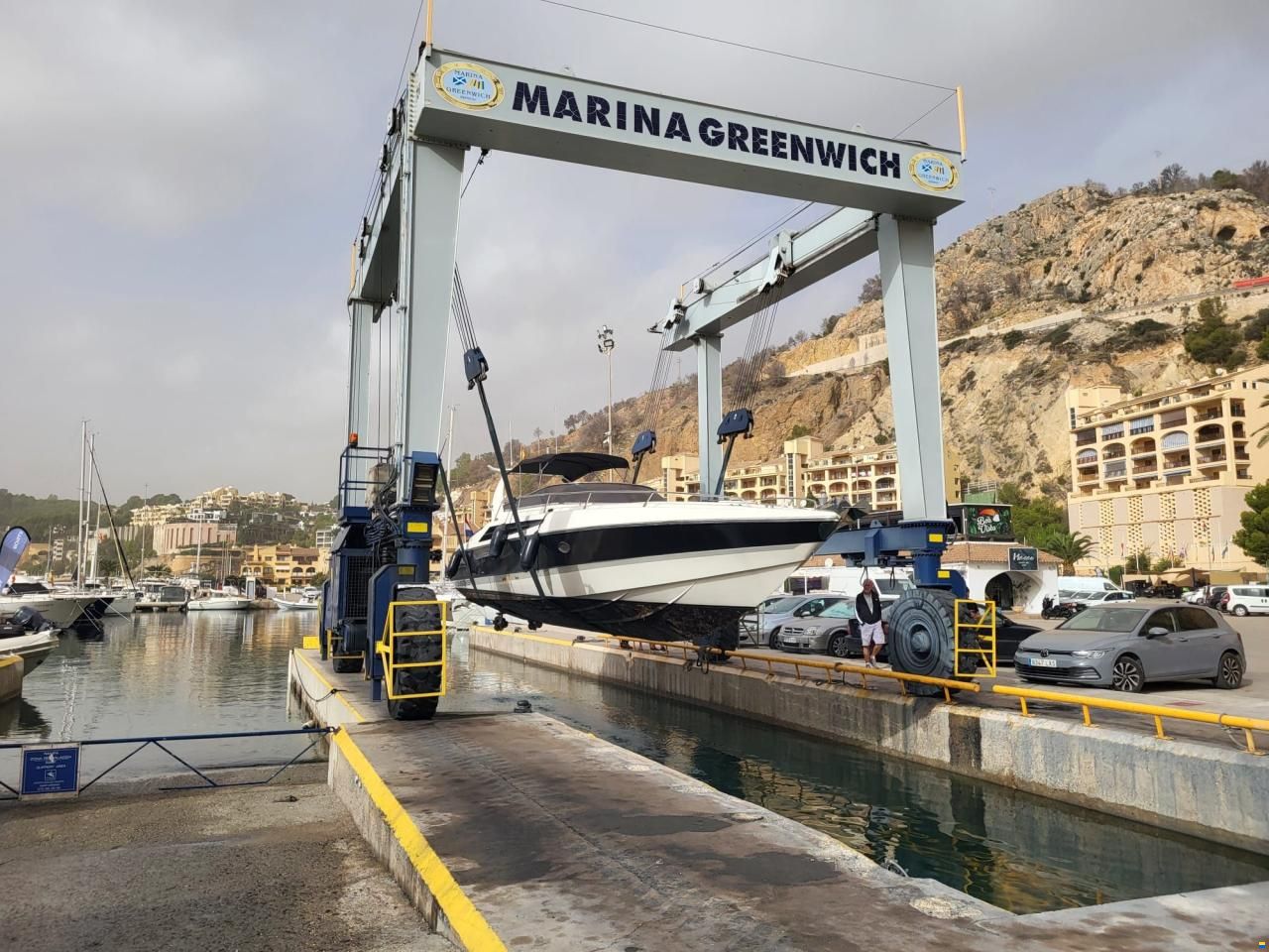 Sunseeker Apache 45