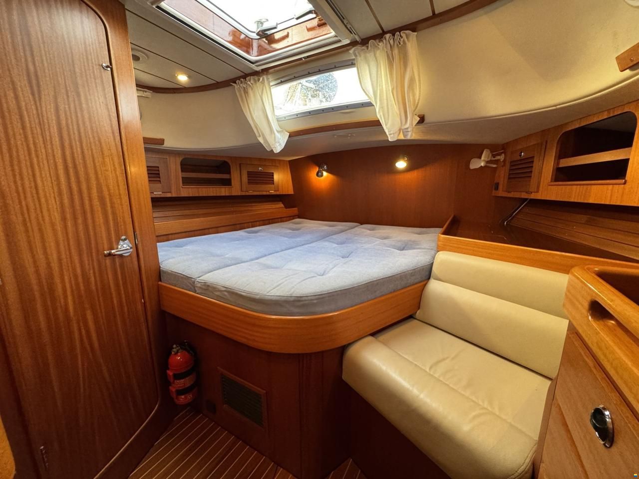 Hallberg-Rassy 46 &ndash; 2003 EU VAT paid.