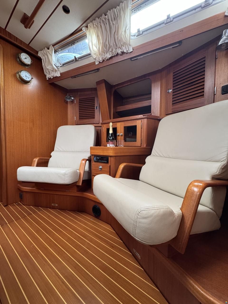 Hallberg-Rassy 46 &ndash; 2003 EU VAT paid.
