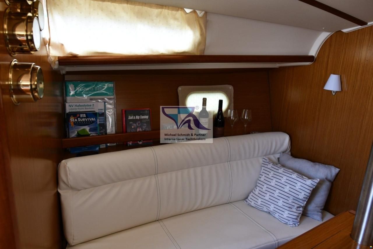 Jeanneau SUN ODYSSEY 32i - Lift Keel