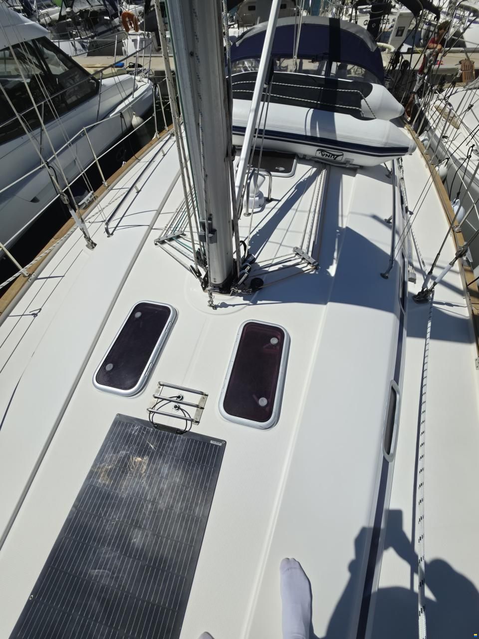 Bavaria 44