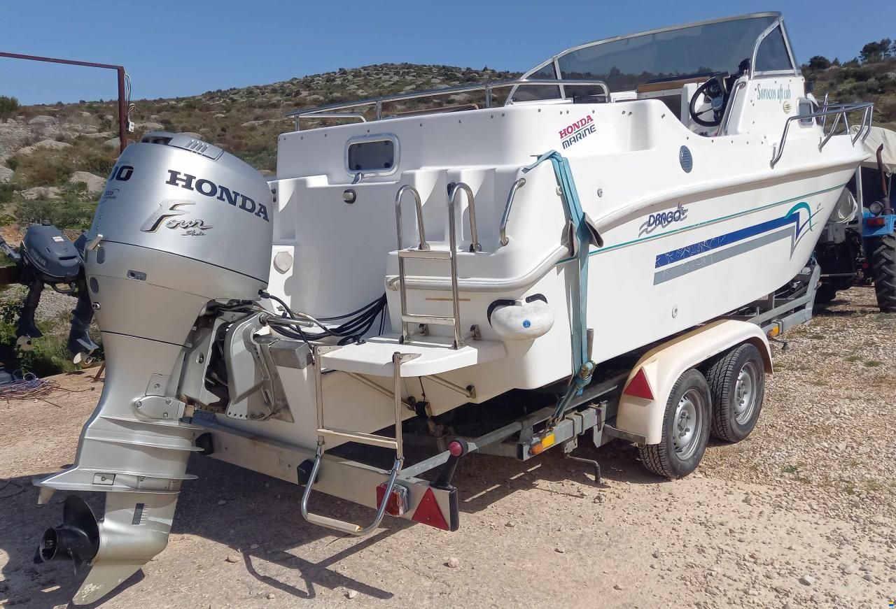 Drago Sorocos Aft Cabin