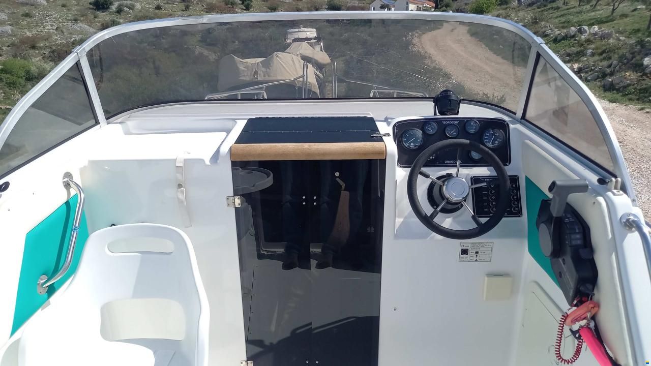 Drago Sorocos Aft Cabin