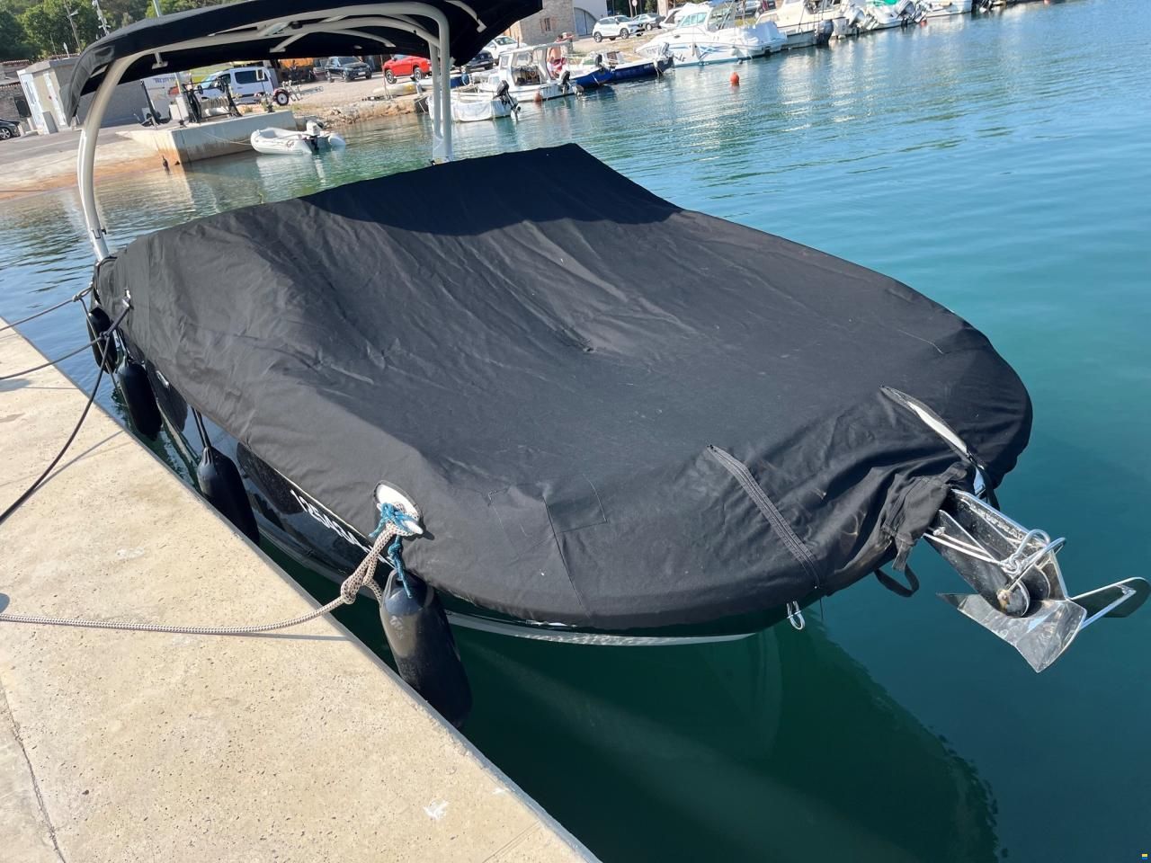 Sea Ray 270 SDX