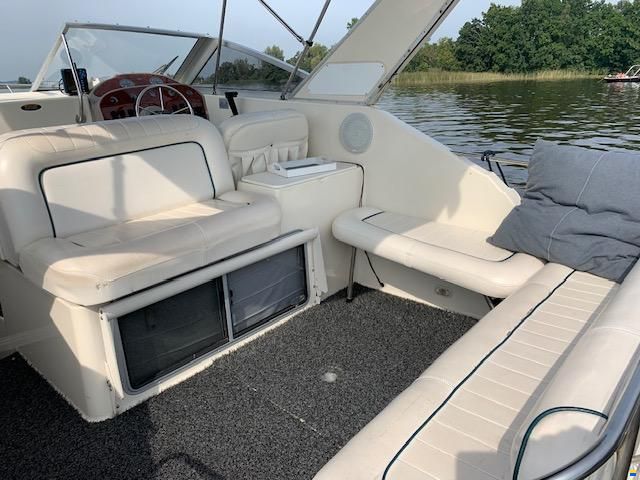 Maxum 2800 SCR