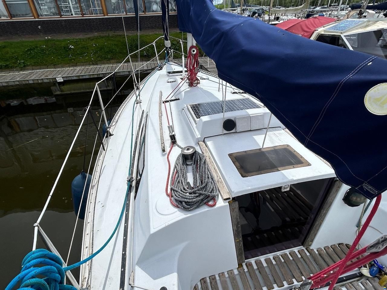 Beneteau First 30
