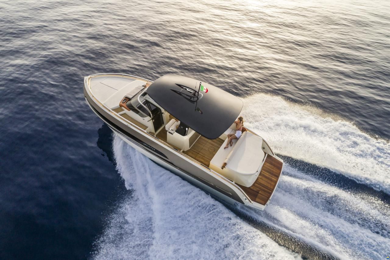 Invictus GT 320
