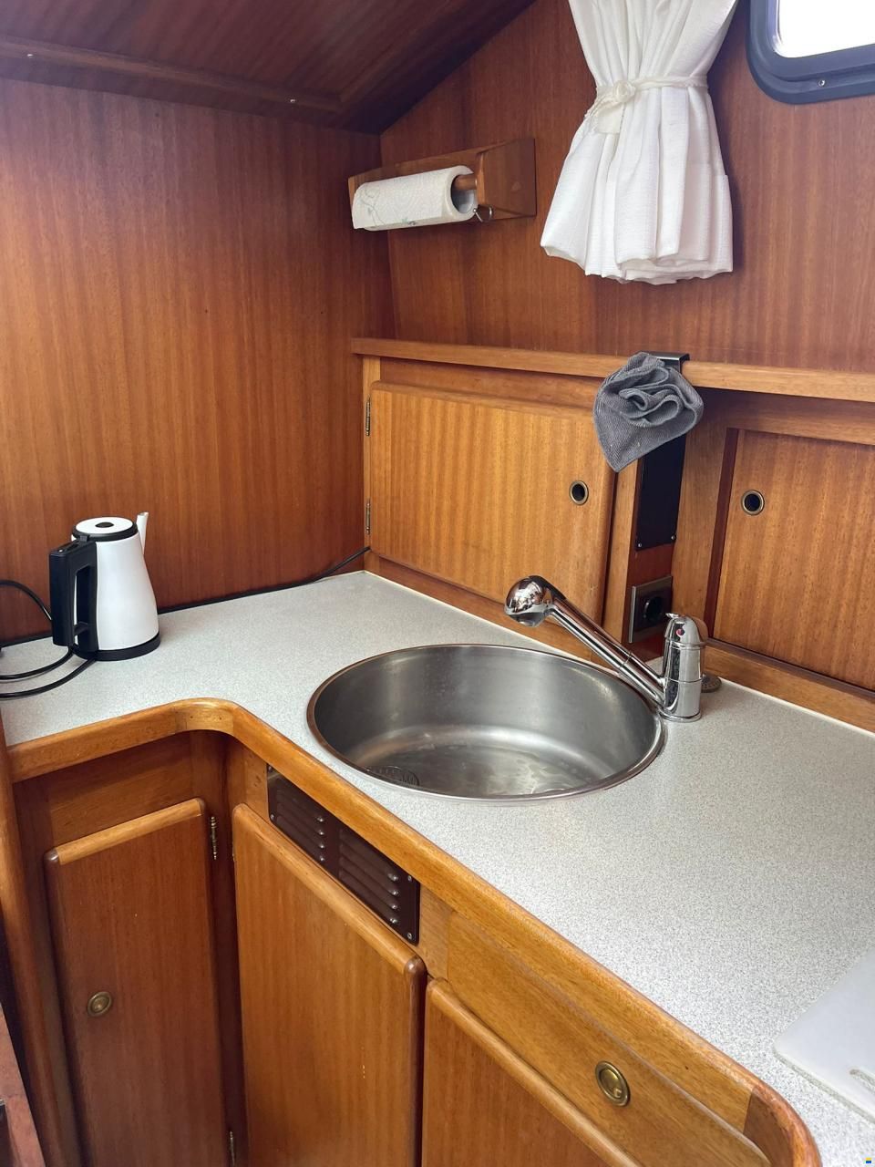 Linssen 37 SE