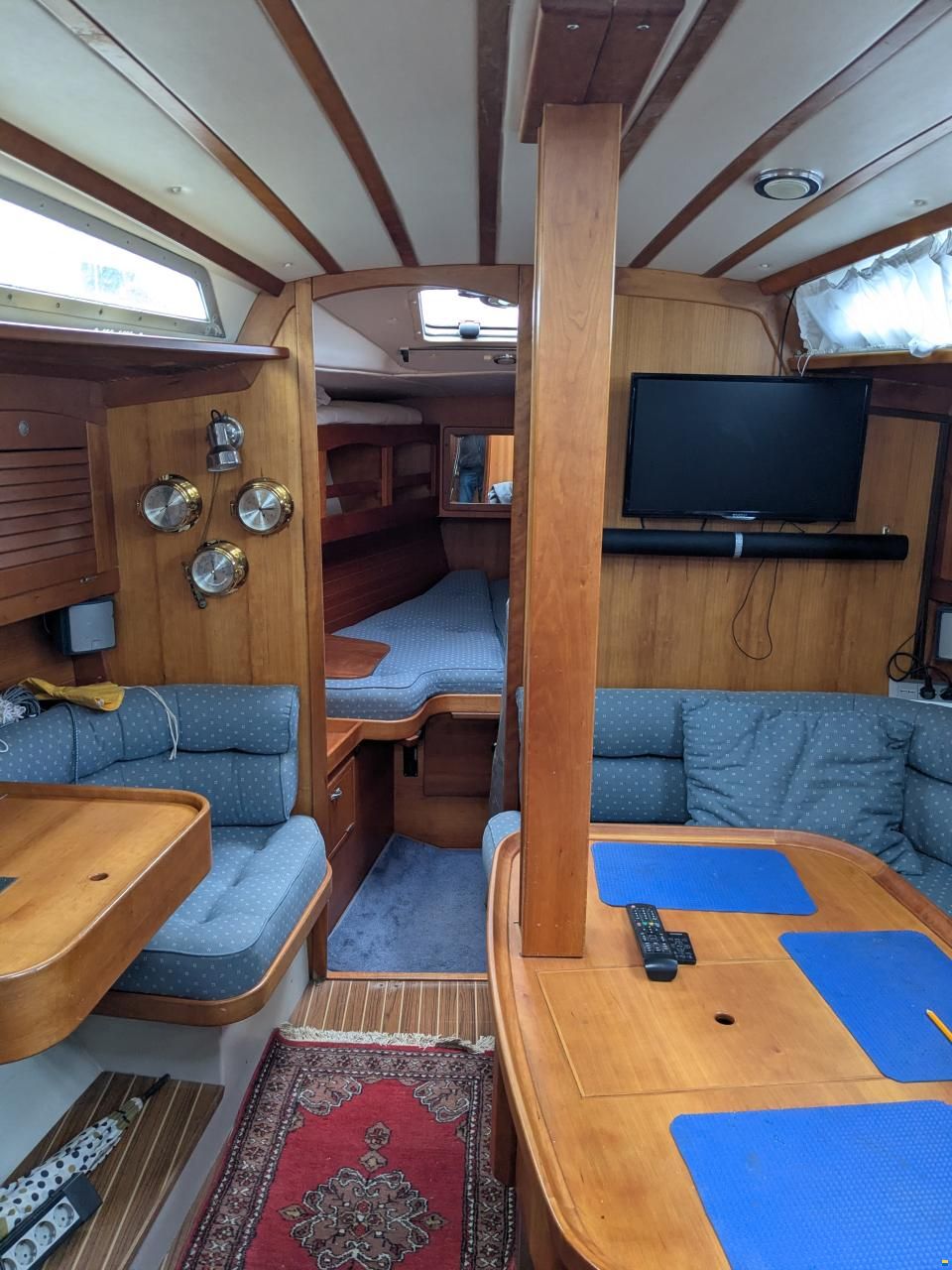 Maxi 38
