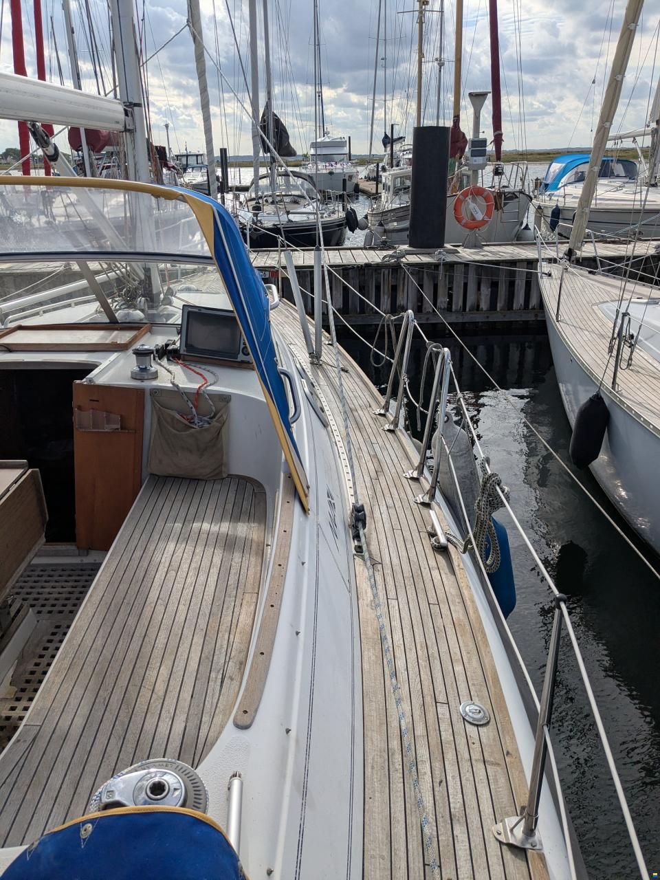 Maxi 38