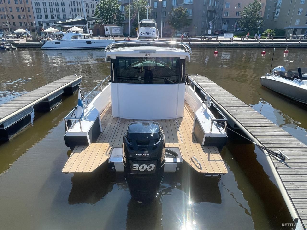 Axopar 28 Cabin