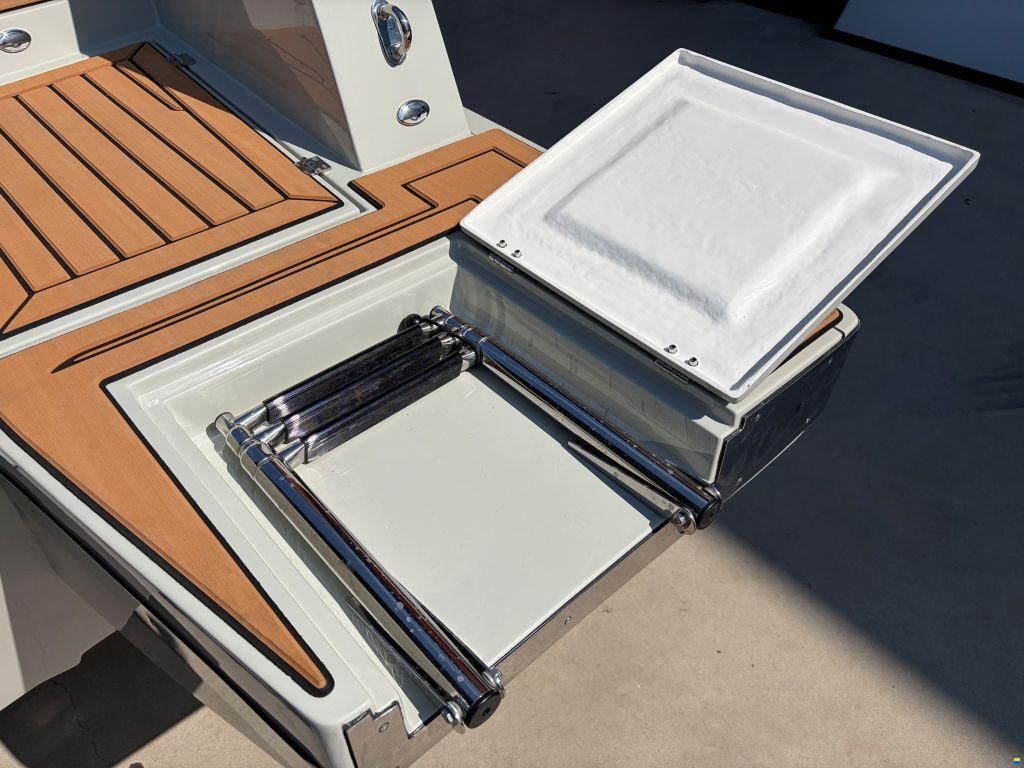 Clever 65s Tender Voorraad boot