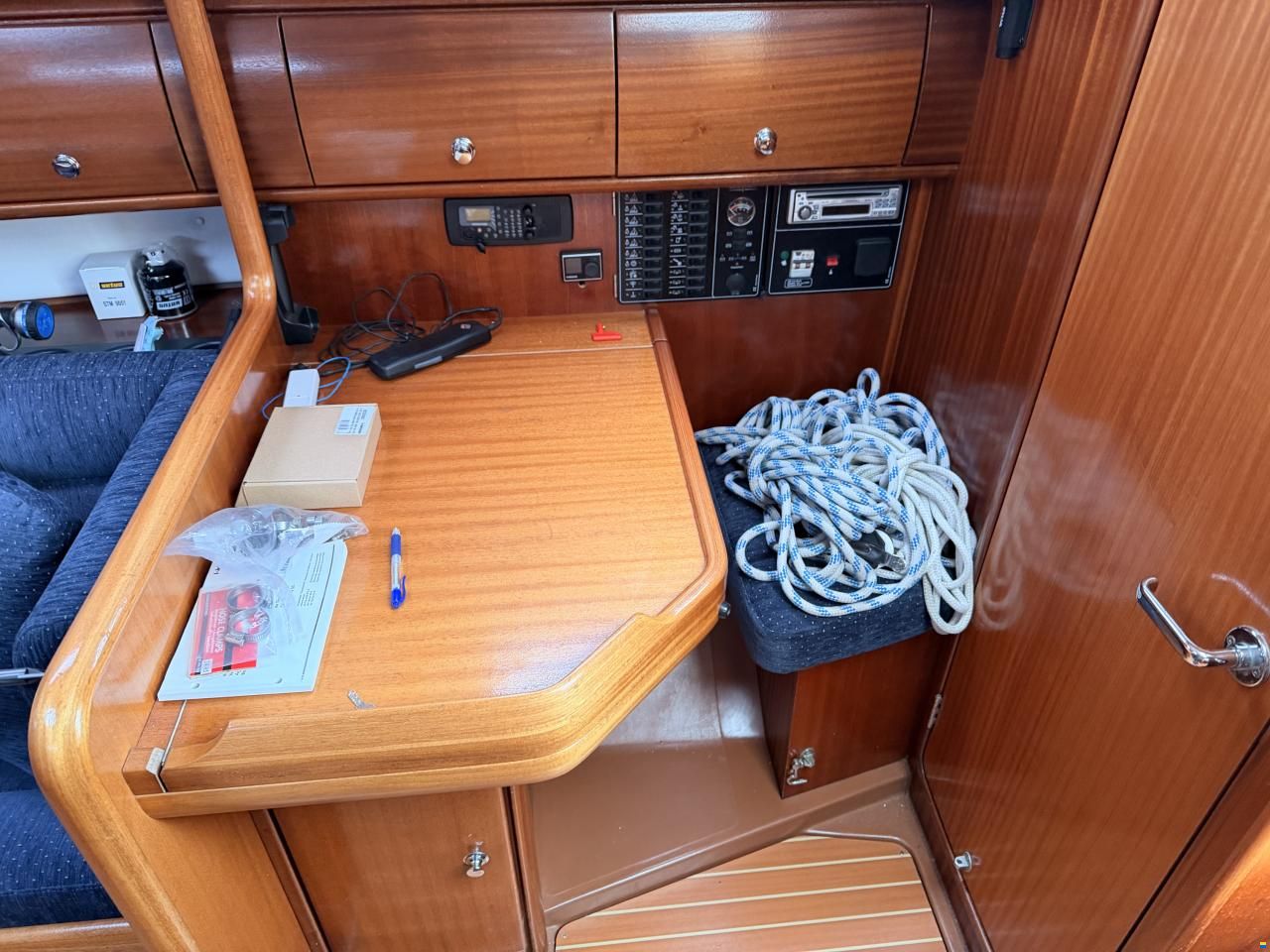 Bavaria 32