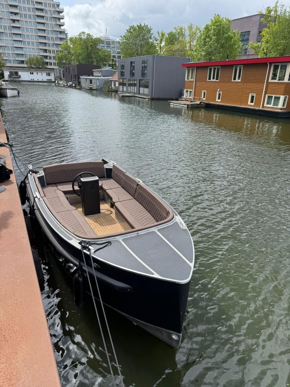 VanVossen van Vossen e-Tender 595
