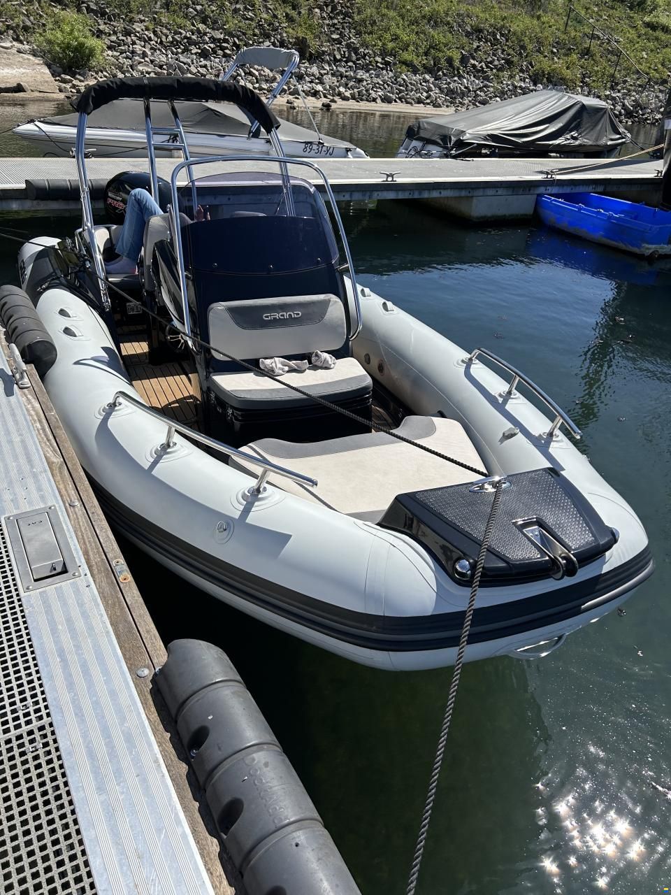Grand Golden Line G580