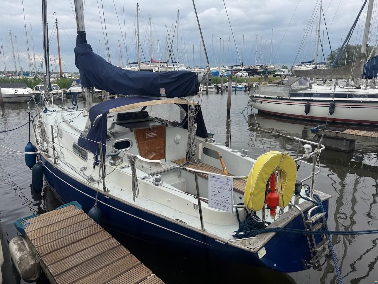 Contessa 32