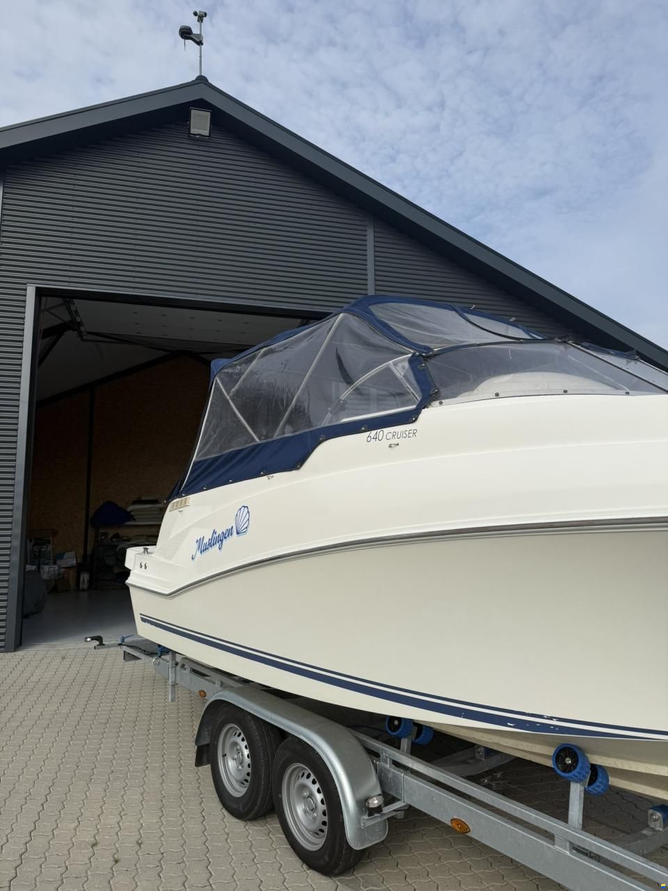 Quicksilver Daycruiser 640