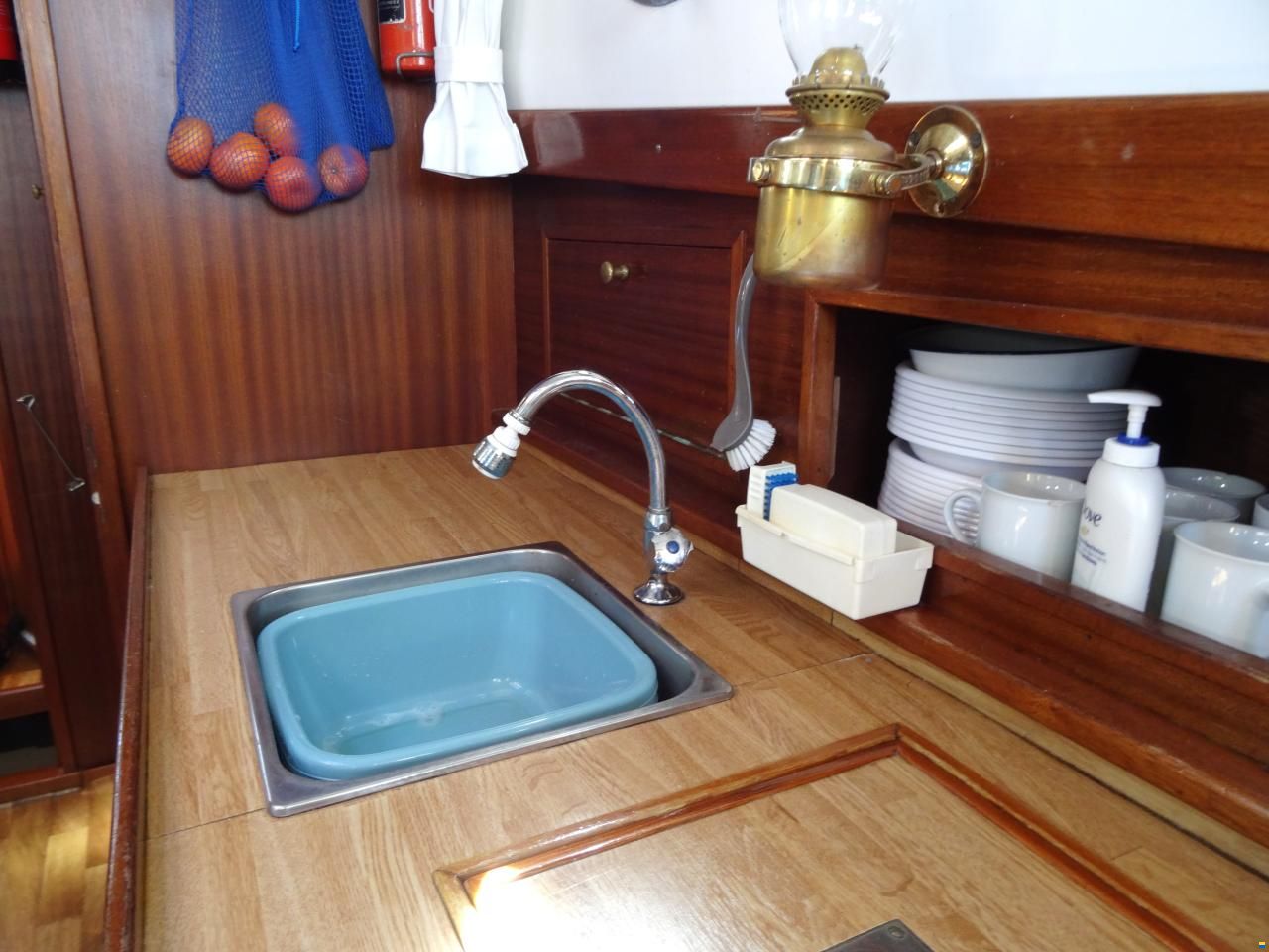 Vripack Ketch Motorzeiler met Kimkielen