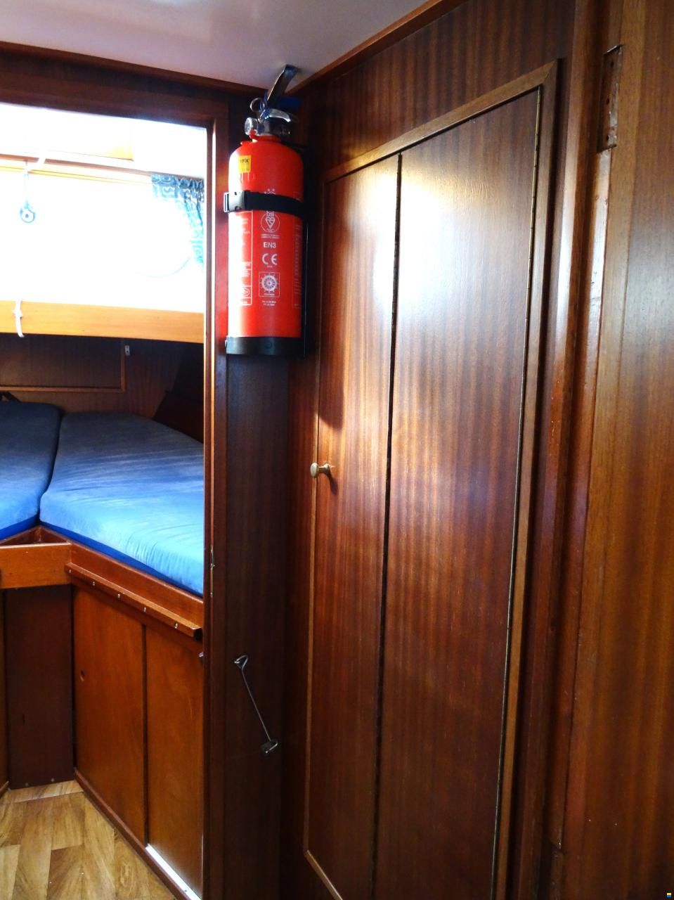 Vripack Ketch Motorzeiler met Kimkielen
