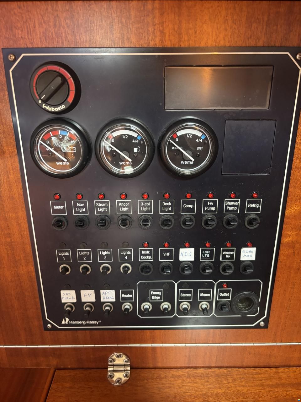 Hallberg-Rassy HR34