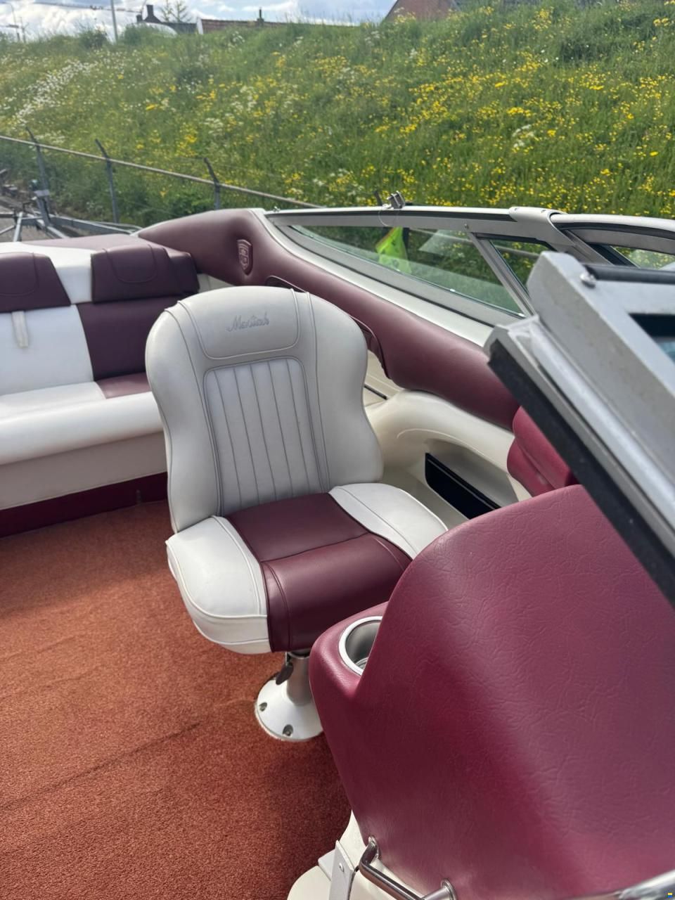 Mariah Z272 Baron