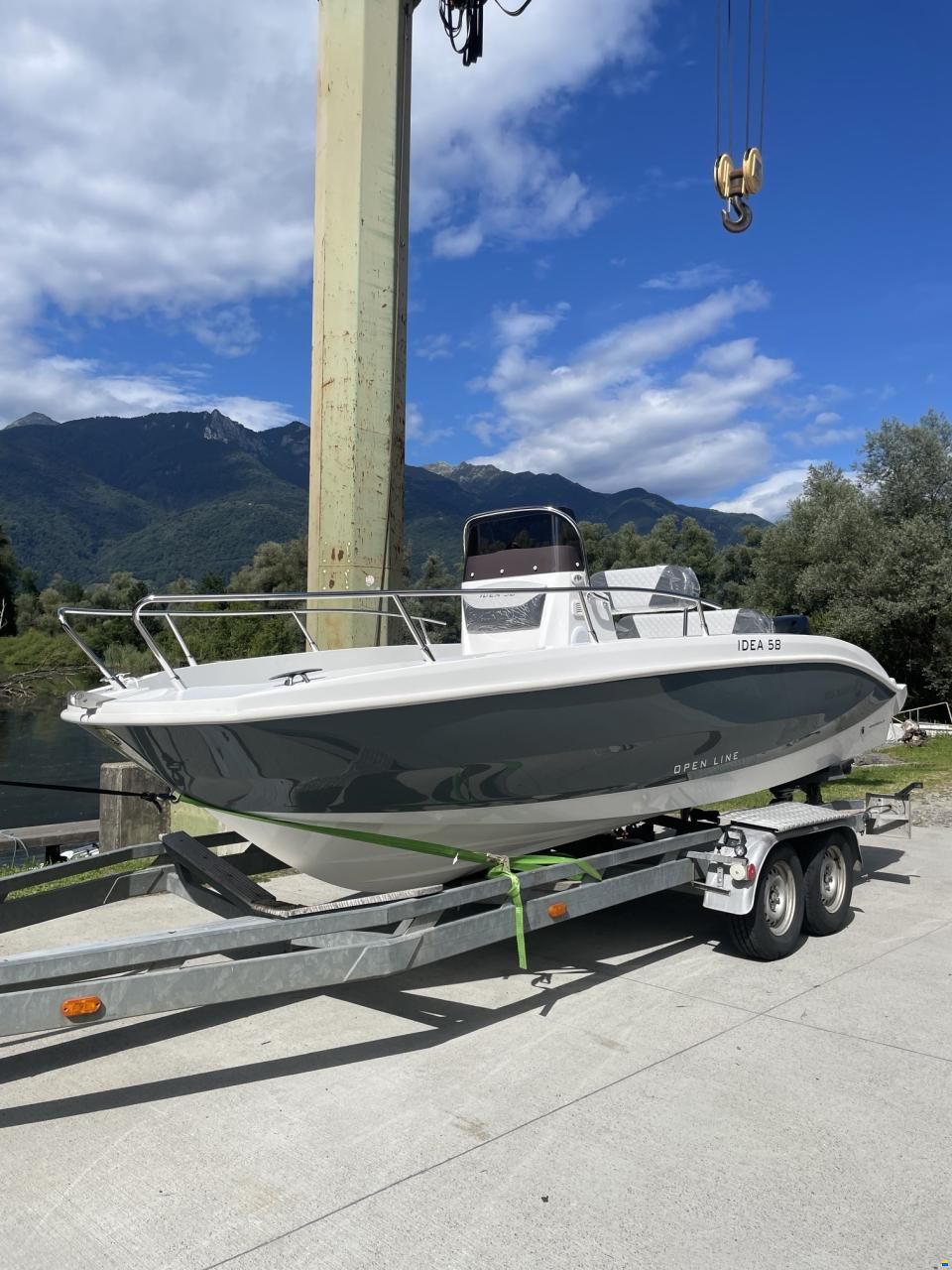 Idea Marine Idea 58 Stealth Edition